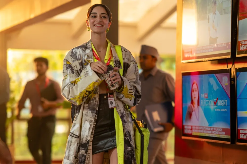 Ananya Pandey in stunning outfit - call me bae